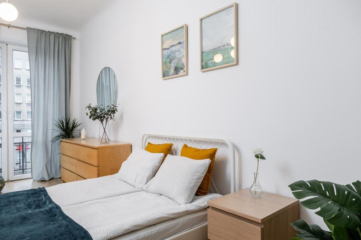 Coriander Apartment City Center ワルシャワ エクステリア 写真