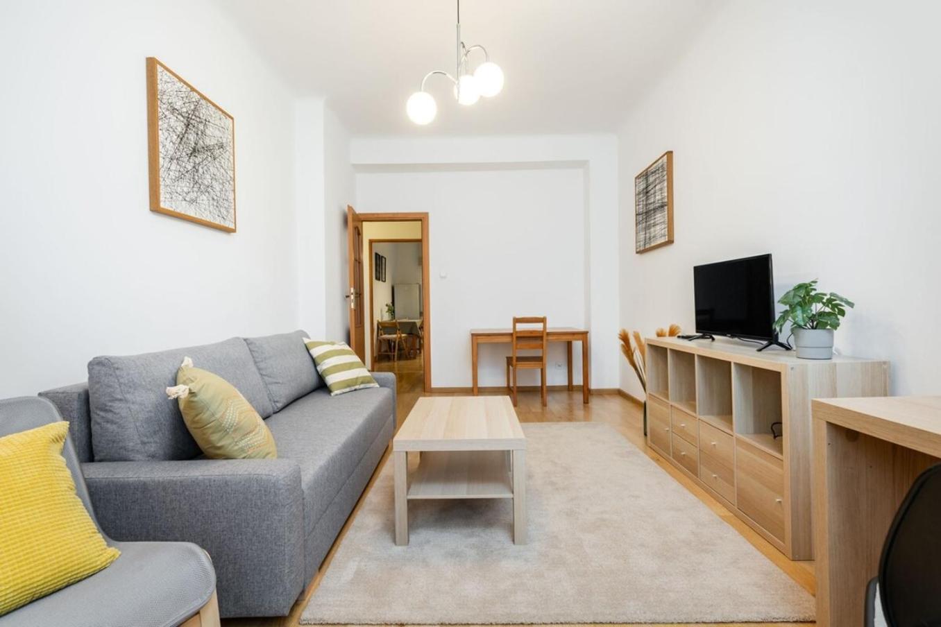 Coriander Apartment City Center ワルシャワ エクステリア 写真