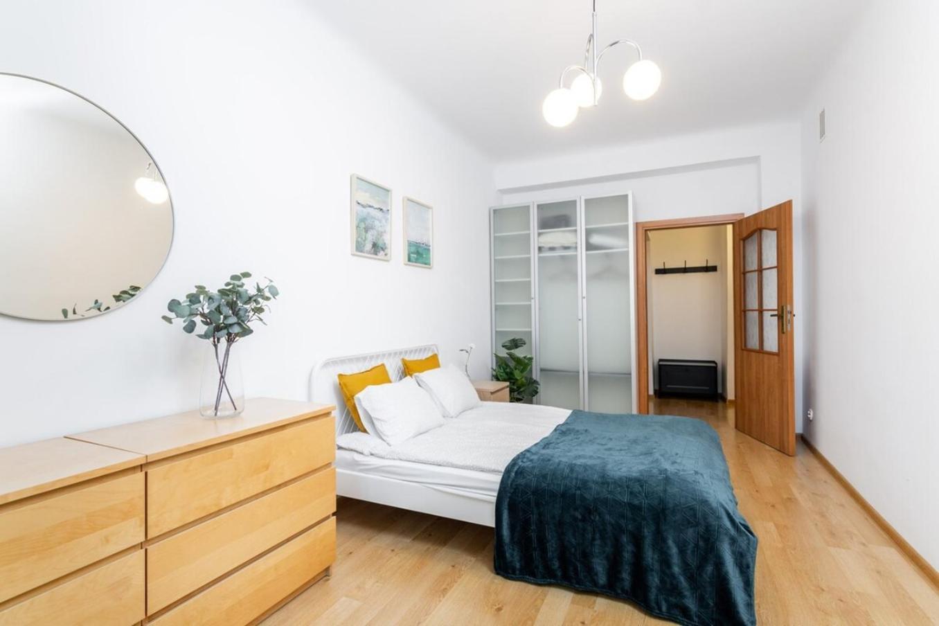 Coriander Apartment City Center ワルシャワ エクステリア 写真