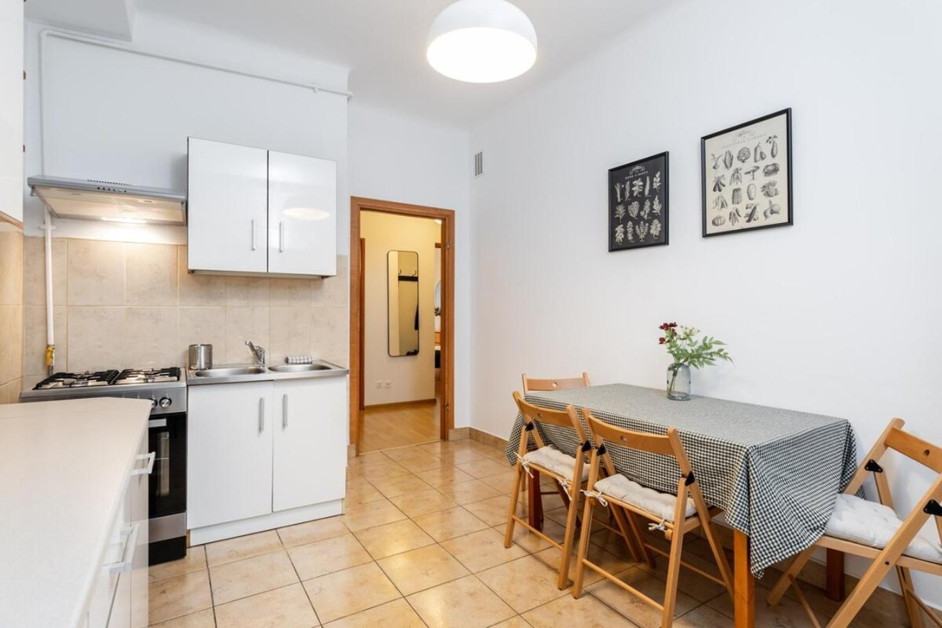Coriander Apartment City Center ワルシャワ エクステリア 写真