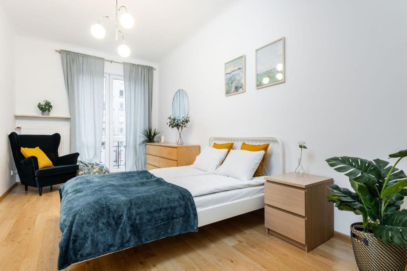 Coriander Apartment City Center ワルシャワ エクステリア 写真