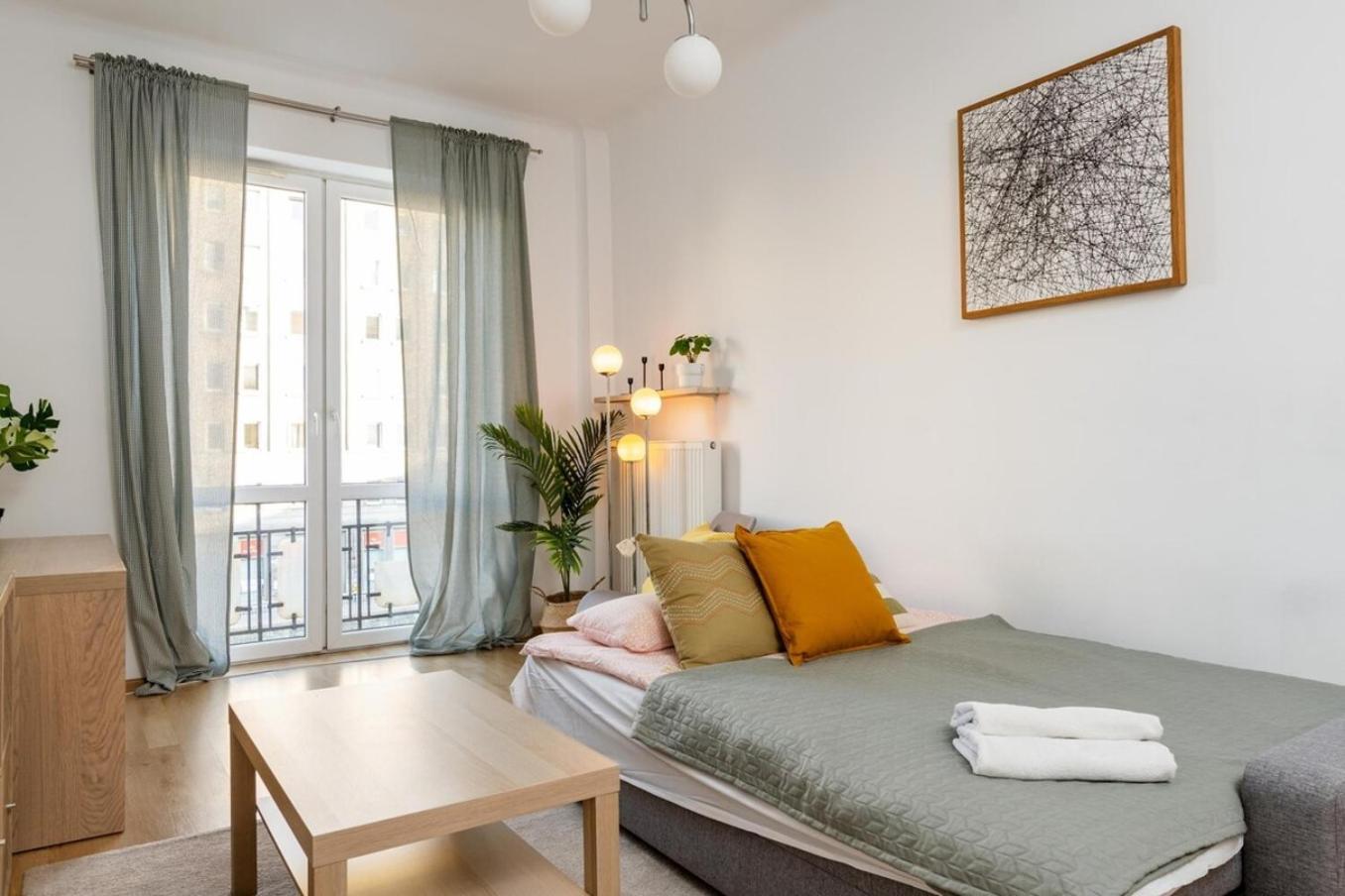 Coriander Apartment City Center ワルシャワ エクステリア 写真